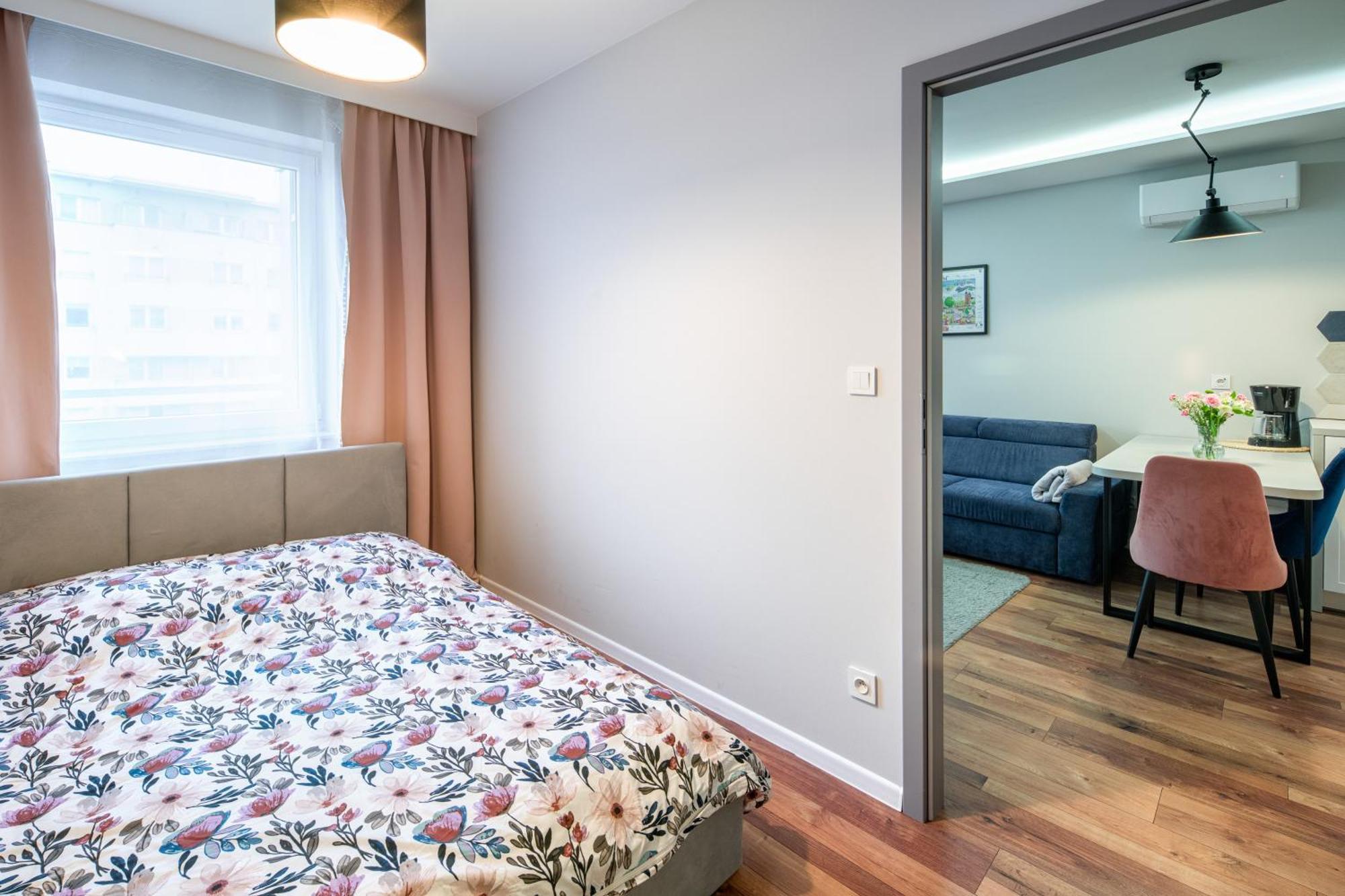 Republiki Apartment Krakow Ngoại thất bức ảnh
